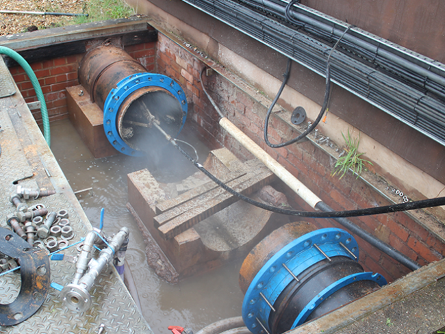 7131-Wessex-Water-Durleigh-Reservoir-Tube-Pipes-Pipeline-Clean-Drain-Sewer-Obstruction-Removal-3.png