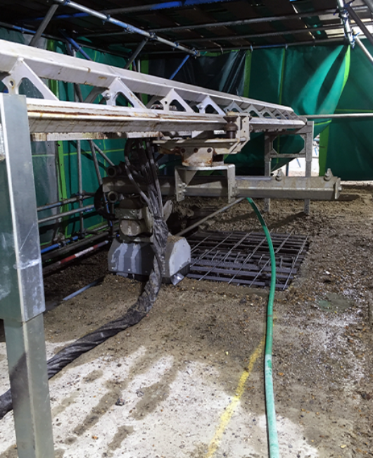 Hydrodemolition-of-floors-with-aquaspine-semi-automated-water-jetting.png