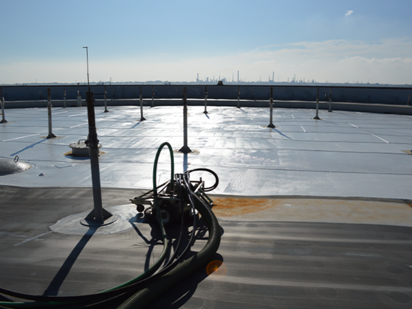 6955-Hertel-T1102-Limpet-Surface-Preparation-Steel-Tank-Cleaning-34.png